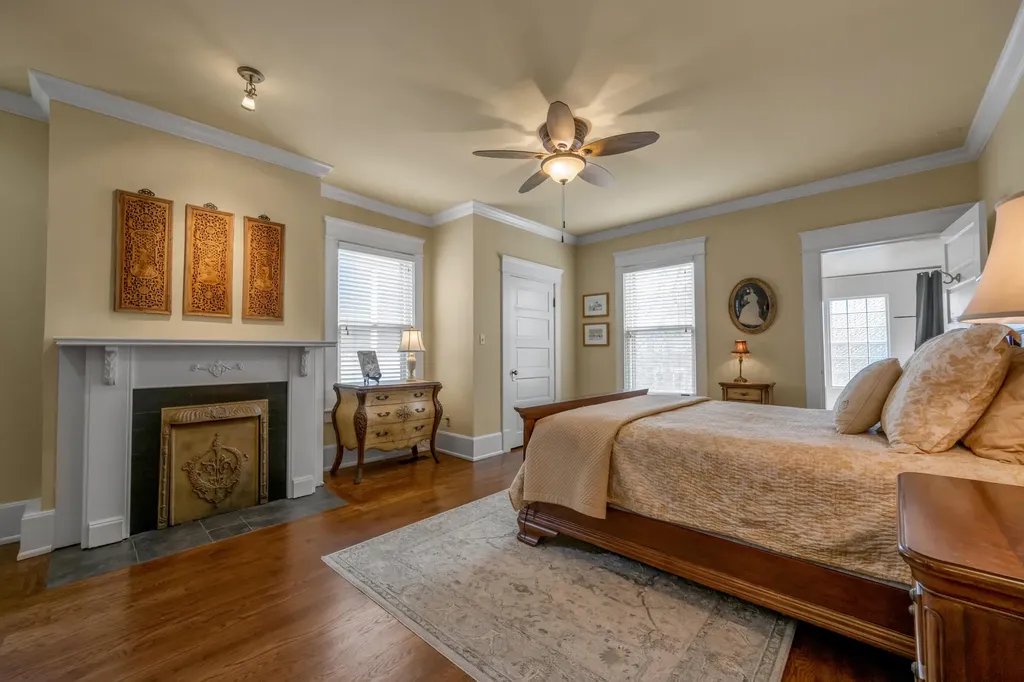 116 Forest Avenue Lexington KY 40508