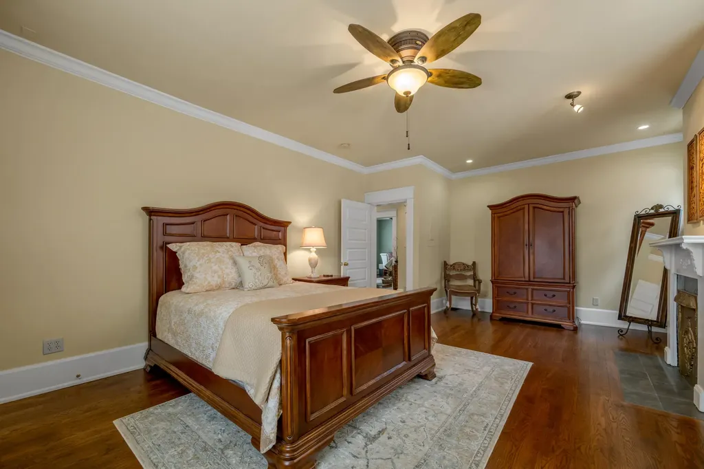 116 Forest Avenue Lexington KY 40508