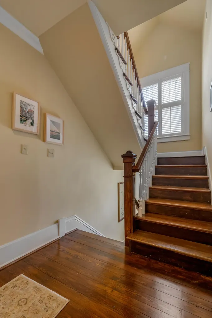 116 Forest Avenue Lexington KY 40508