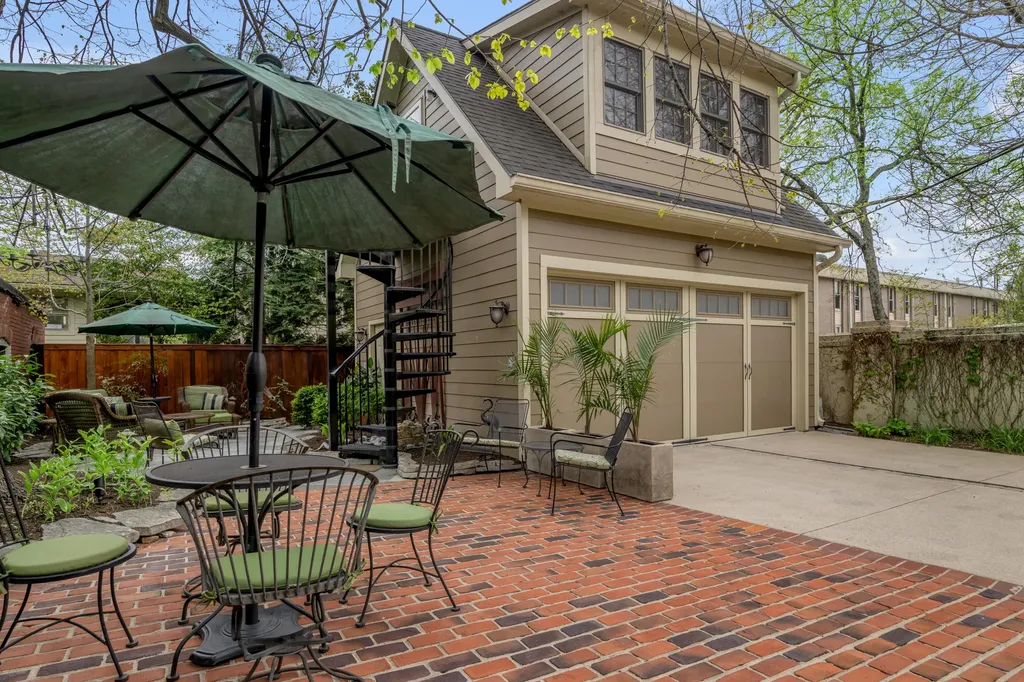 116 Forest Avenue Lexington KY 40508