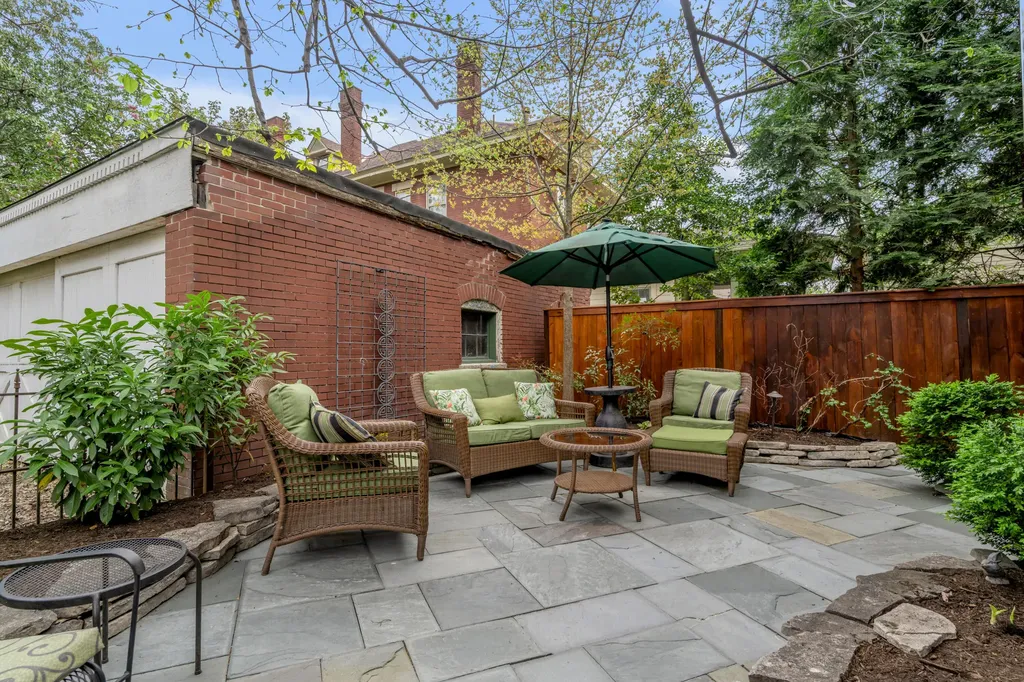 116 Forest Avenue Lexington KY 40508