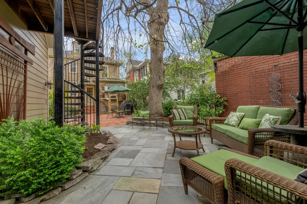 116 Forest Avenue Lexington KY 40508