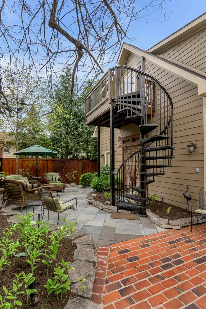 116 Forest Avenue Lexington KY 40508