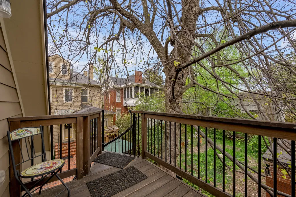 116 Forest Avenue Lexington KY 40508
