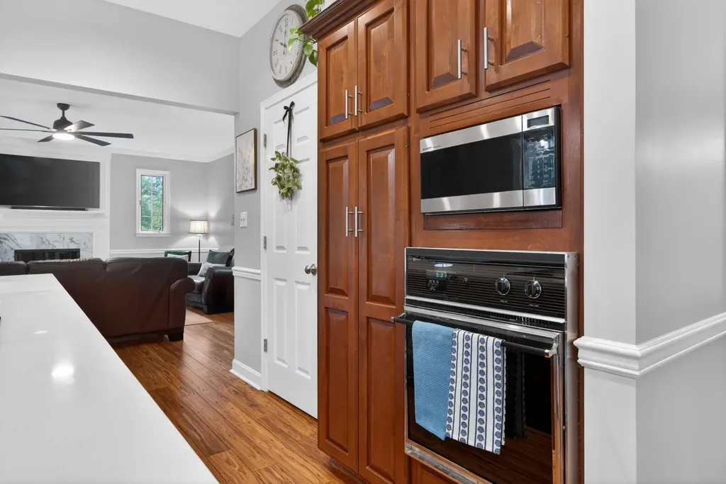 1055 Forest Lake Drive Lexington KY 40515
