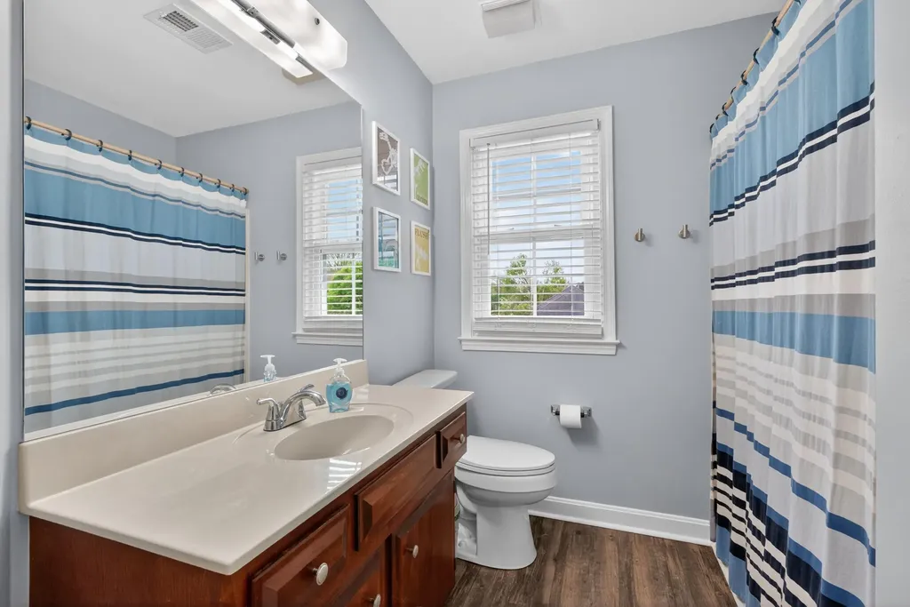 1055 Forest Lake Drive Lexington KY 40515