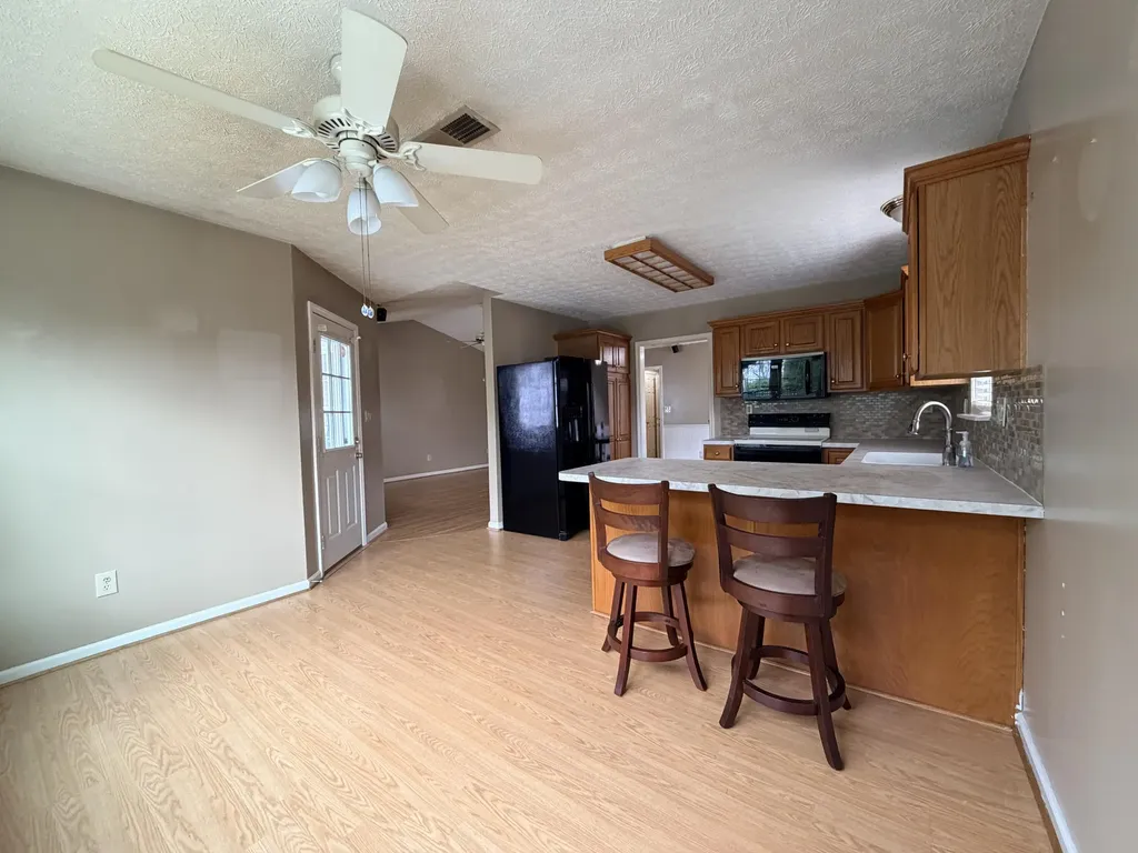 3204 Reuben Lane Lexington KY 40509