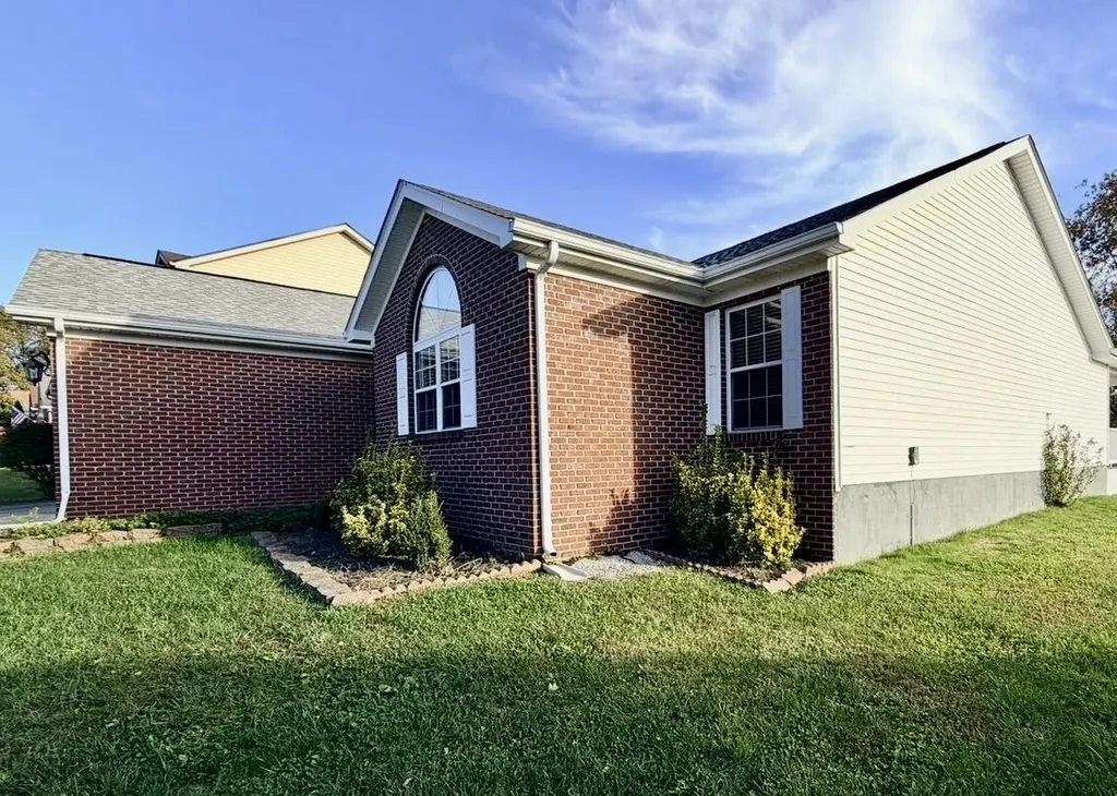 3204 Reuben Lane Lexington KY 40509