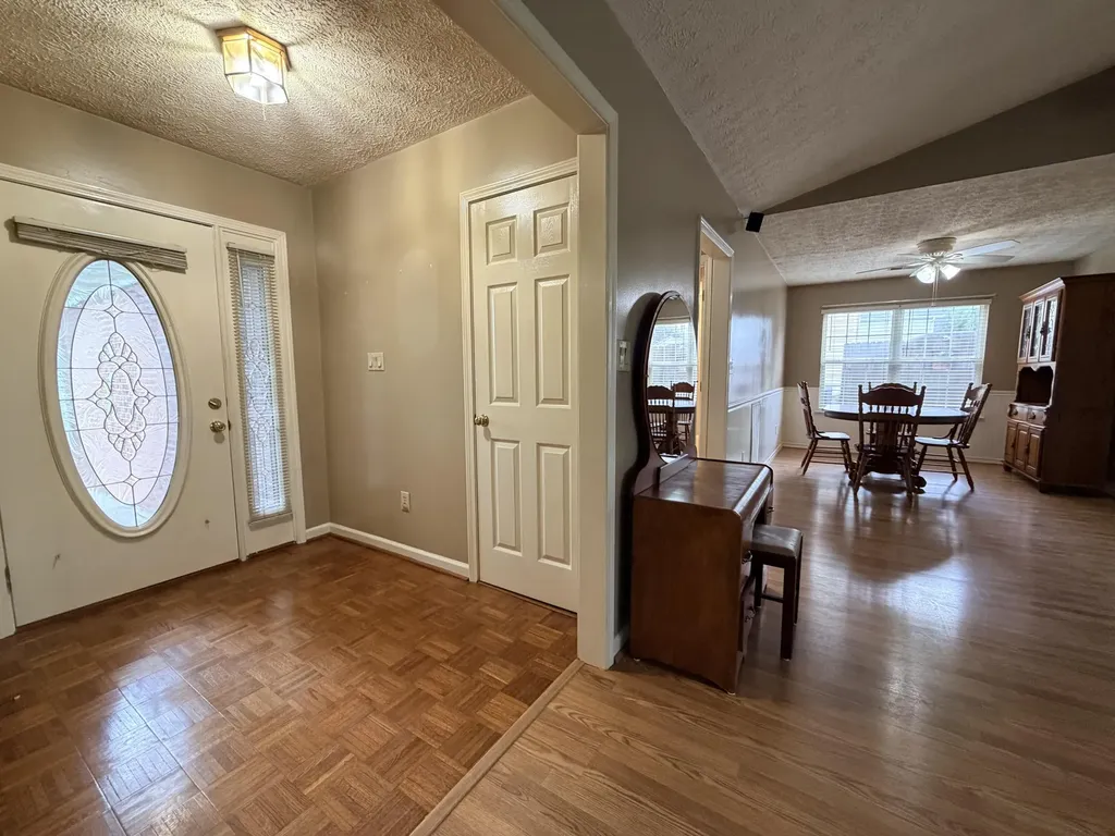 3204 Reuben Lane Lexington KY 40509