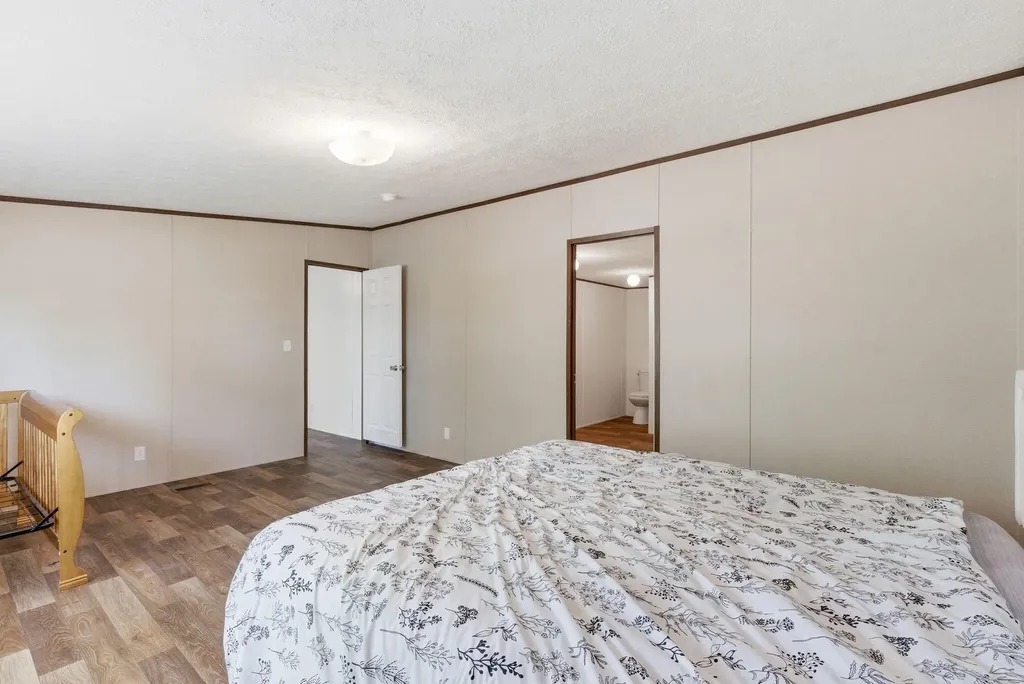 2741 Highway 1955 Mckee KY 40447