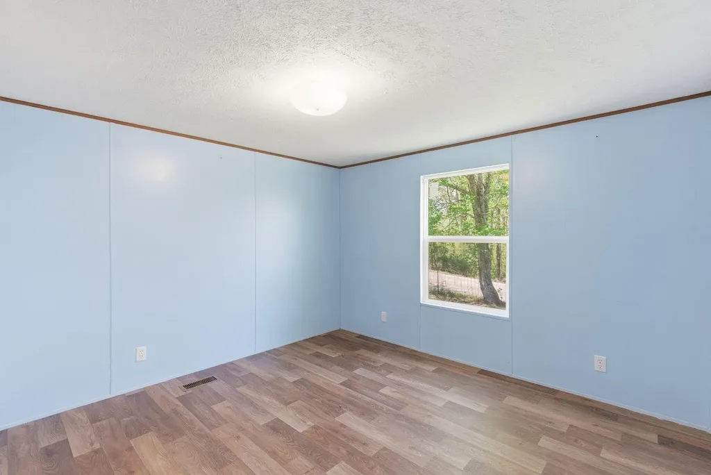 2741 Highway 1955 Mckee KY 40447