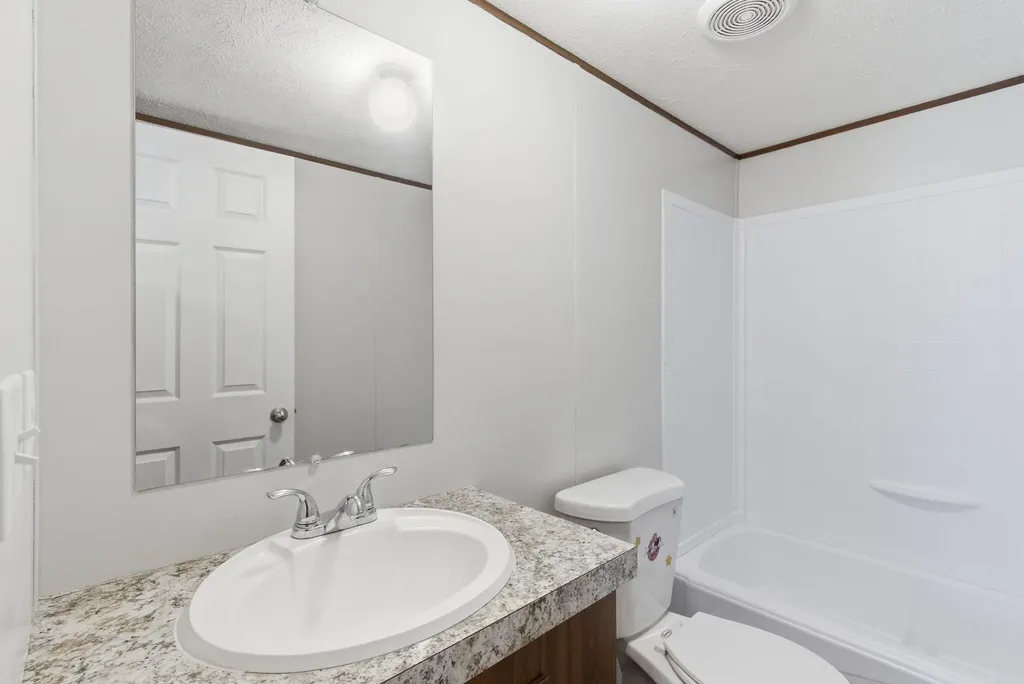 2741 Highway 1955 Mckee KY 40447