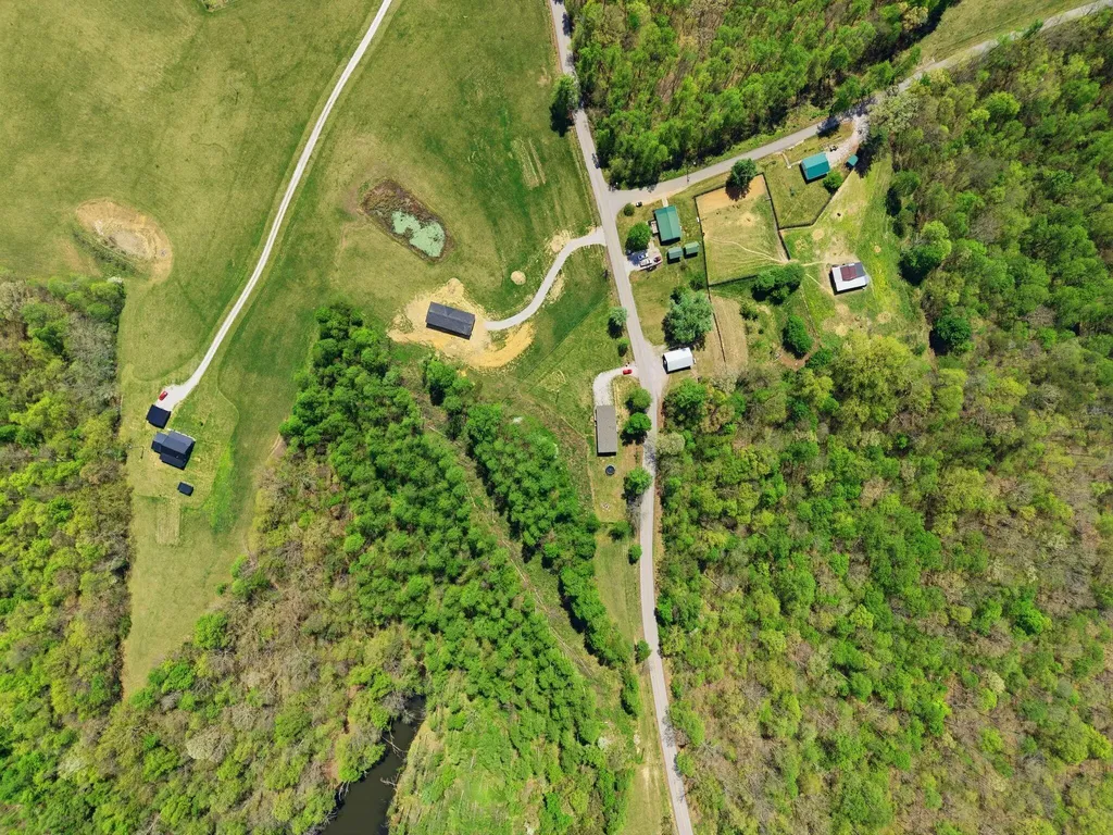 2741 Highway 1955 Mckee KY 40447