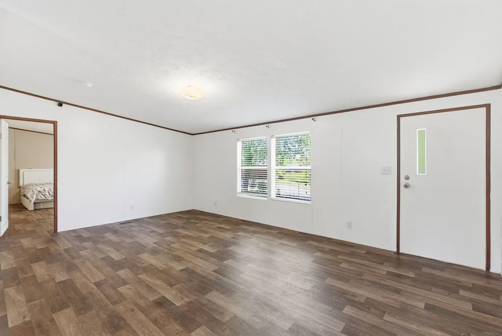 2741 Highway 1955 Mckee KY 40447