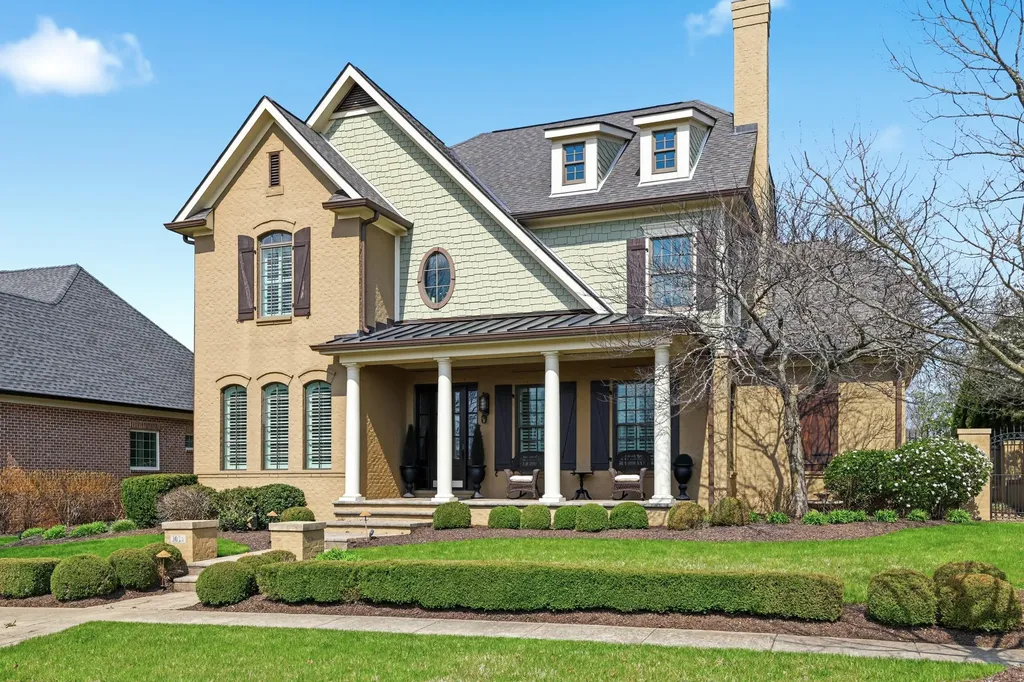 3025 Bobwhite Trail Lexington KY 40509