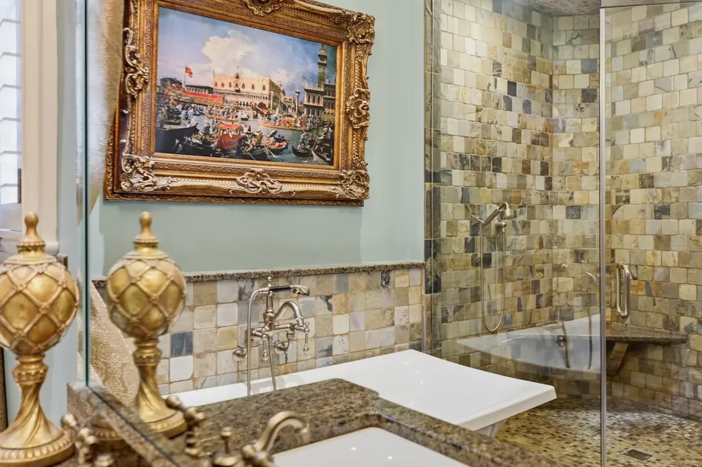 3025 Bobwhite Trail Lexington KY 40509