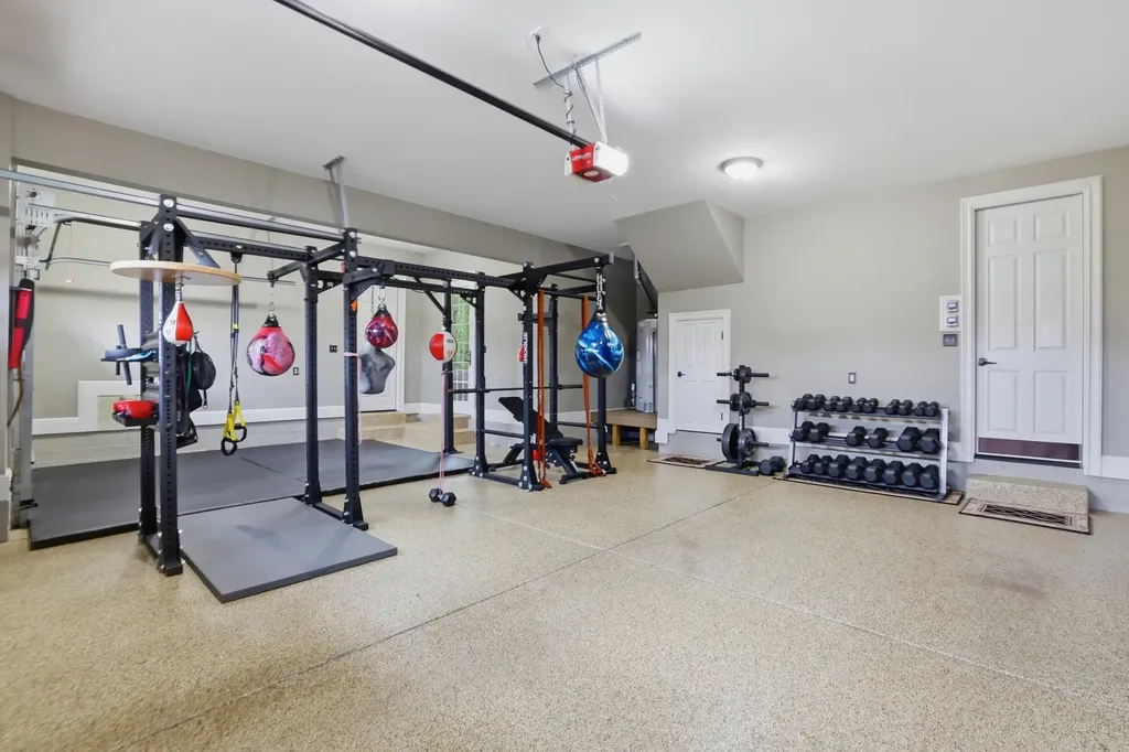 3025 Bobwhite Trail Lexington KY 40509
