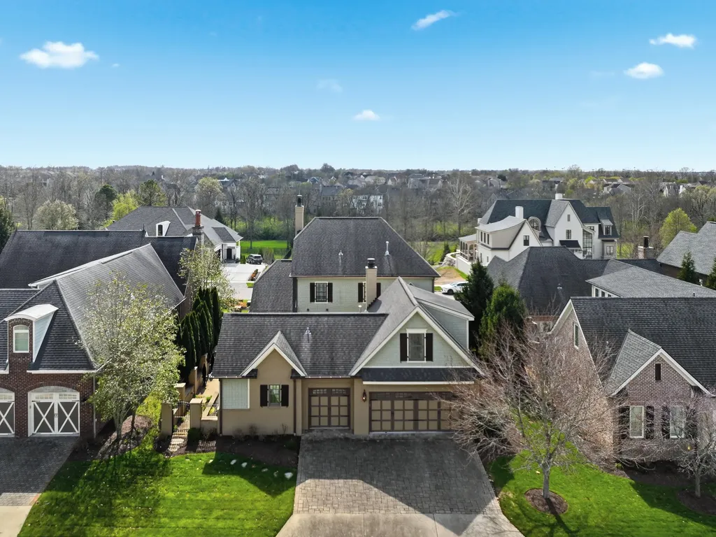 3025 Bobwhite Trail Lexington KY 40509