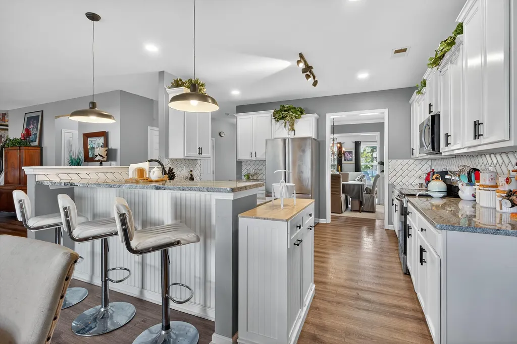 1052 Jouett Creek Drive Lexington KY 40509