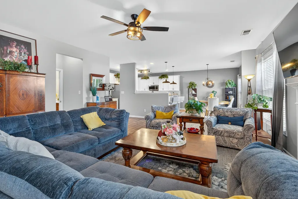 1052 Jouett Creek Drive Lexington KY 40509