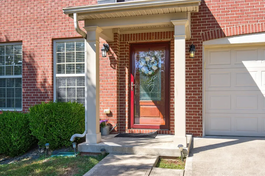 1052 Jouett Creek Drive Lexington KY 40509