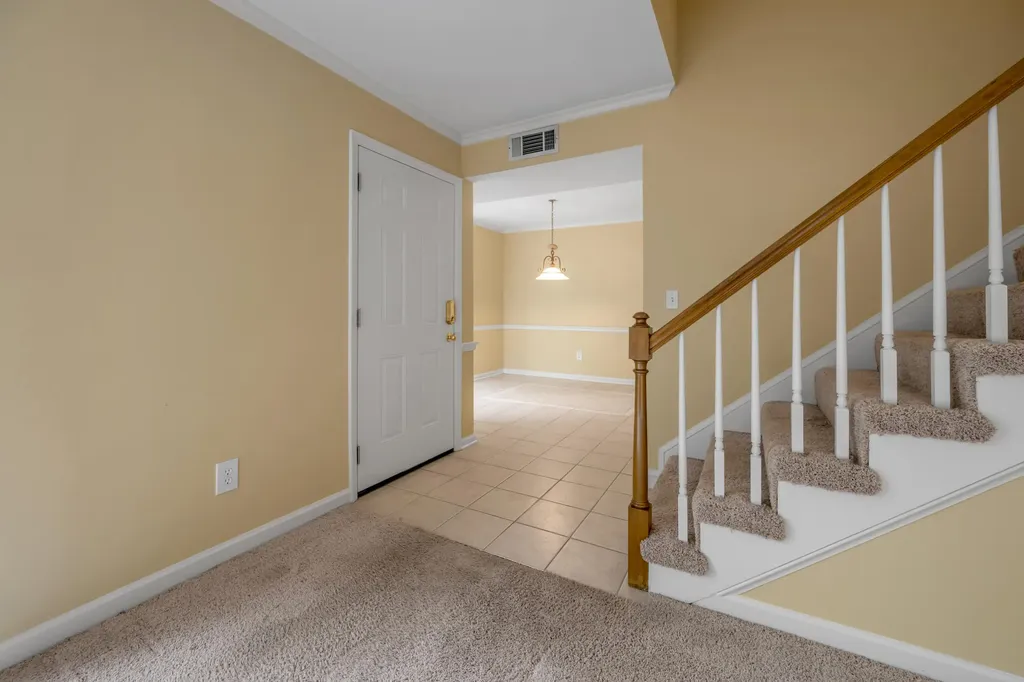 813 Turkey Foot Court Lexington KY 40502