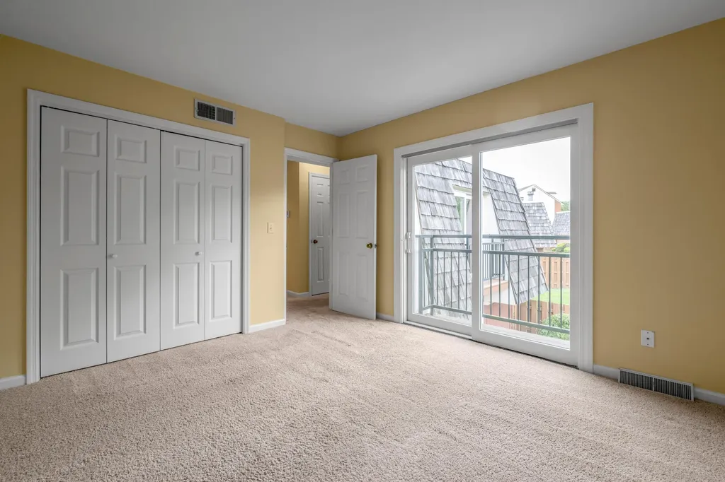 813 Turkey Foot Court Lexington KY 40502