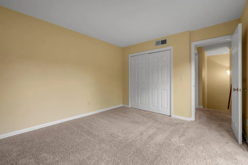 813 Turkey Foot Court Lexington KY 40502