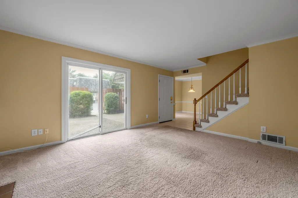 813 Turkey Foot Court Lexington KY 40502