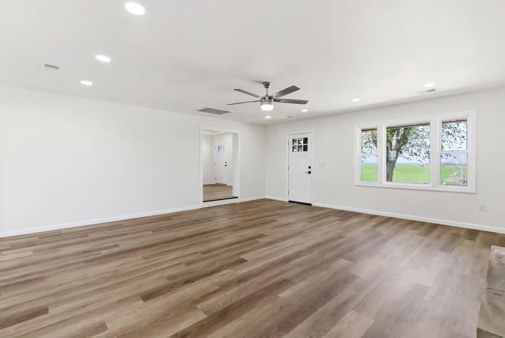 9495 Rich-lan Road Sharpsburg KY 40374