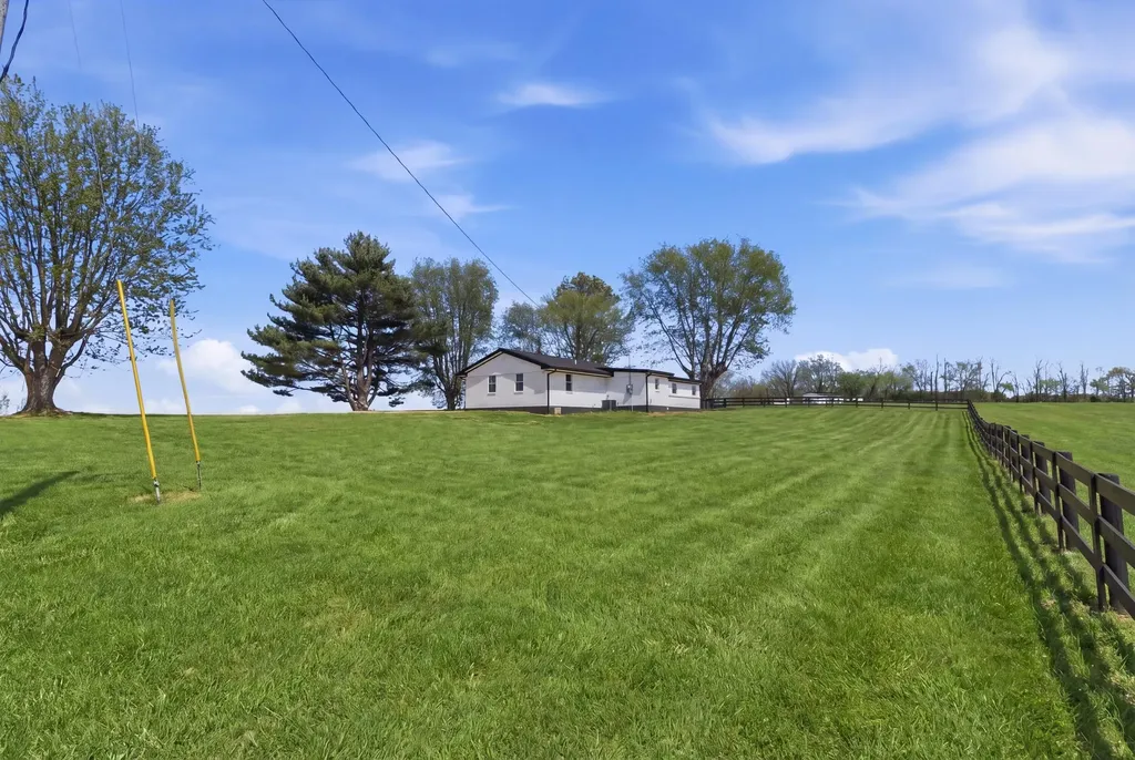 9495 Rich-lan Road Sharpsburg KY 40374
