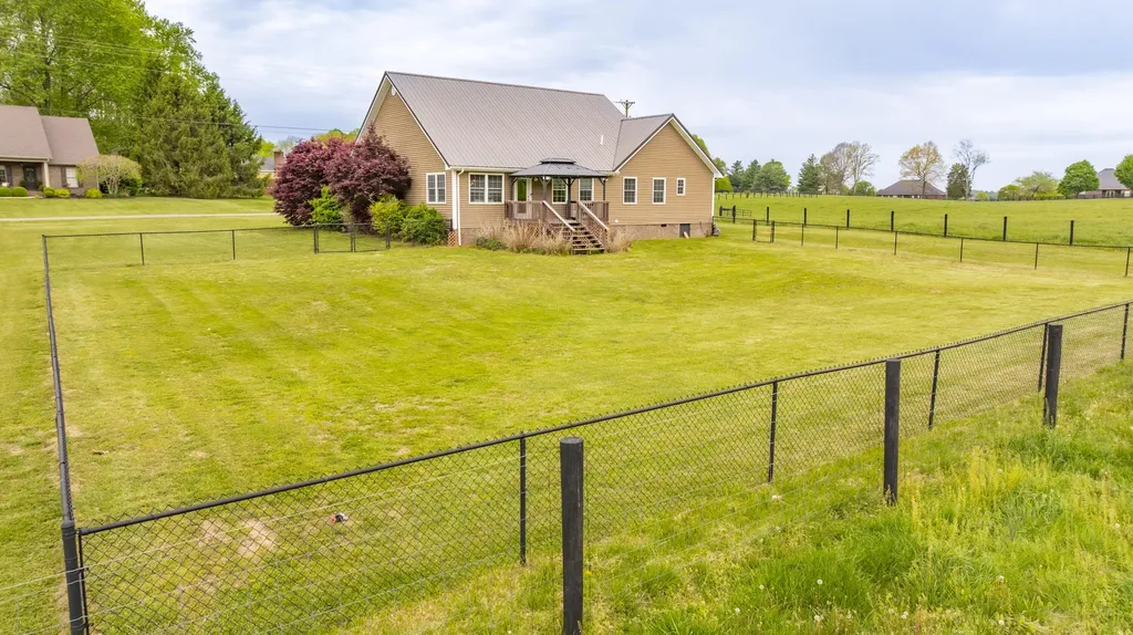212 Daisy Lane Somerset KY 42503
