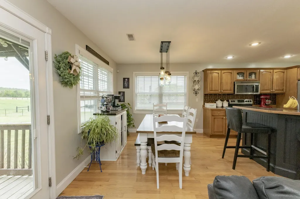 212 Daisy Lane Somerset KY 42503
