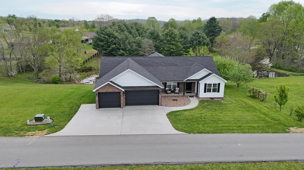 224 Cloyd Drive London KY 40741