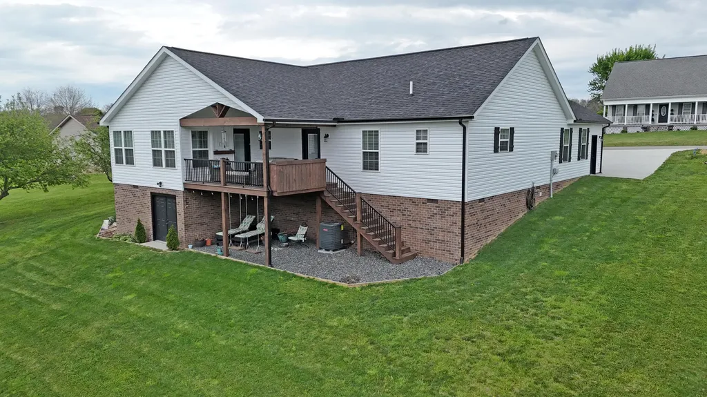 224 Cloyd Drive London KY 40741