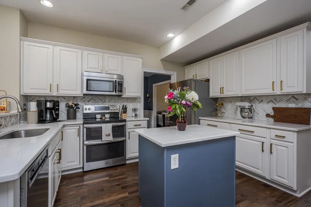 3789 Ridge View Way Lexington KY 40509