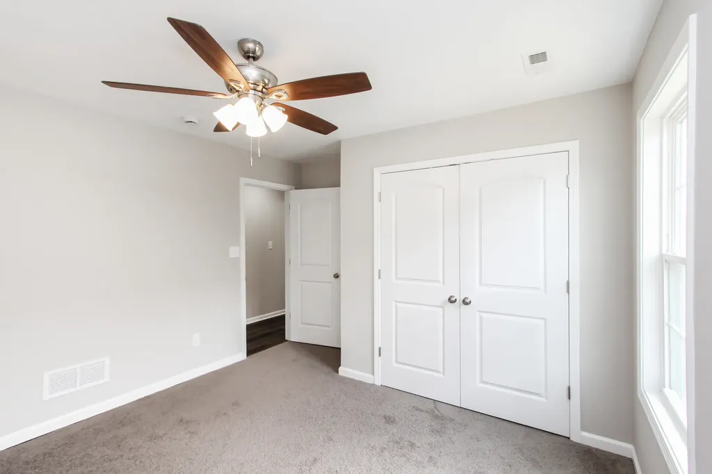 194 Charles Carr Drive Harrodsburg KY 40330