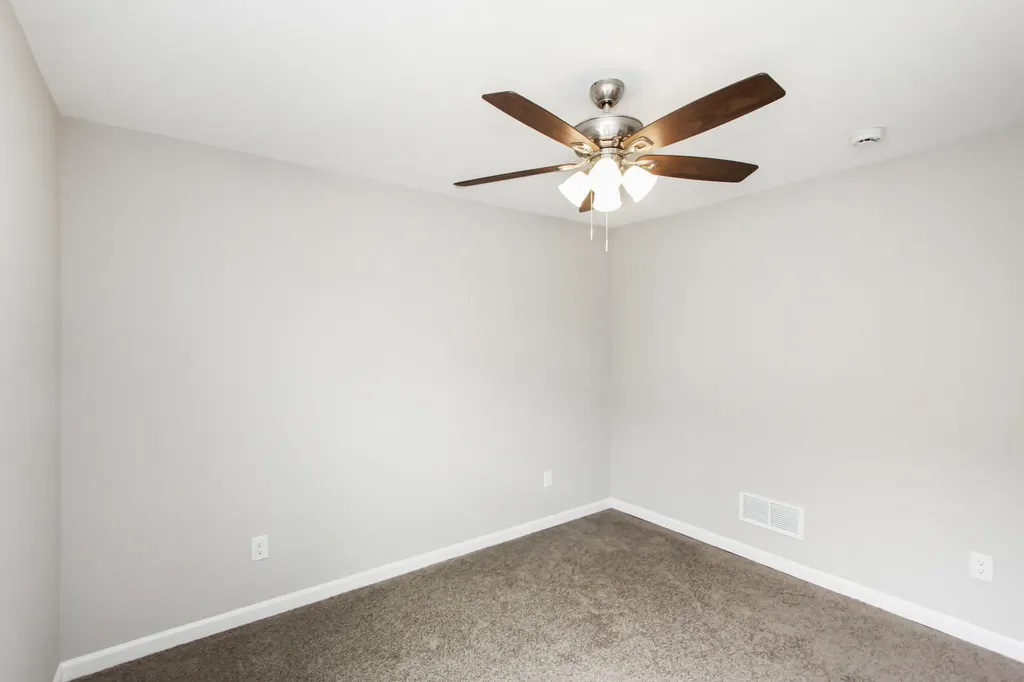 194 Charles Carr Drive Harrodsburg KY 40330