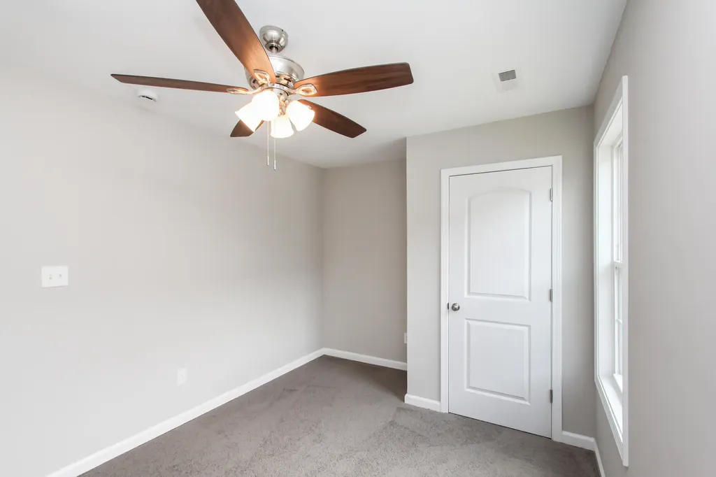 194 Charles Carr Drive Harrodsburg KY 40330