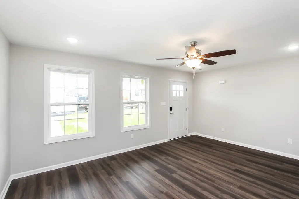 194 Charles Carr Drive Harrodsburg KY 40330