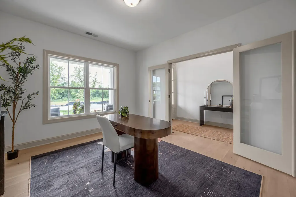 4137 Meadowlark Road Lexington KY 40509