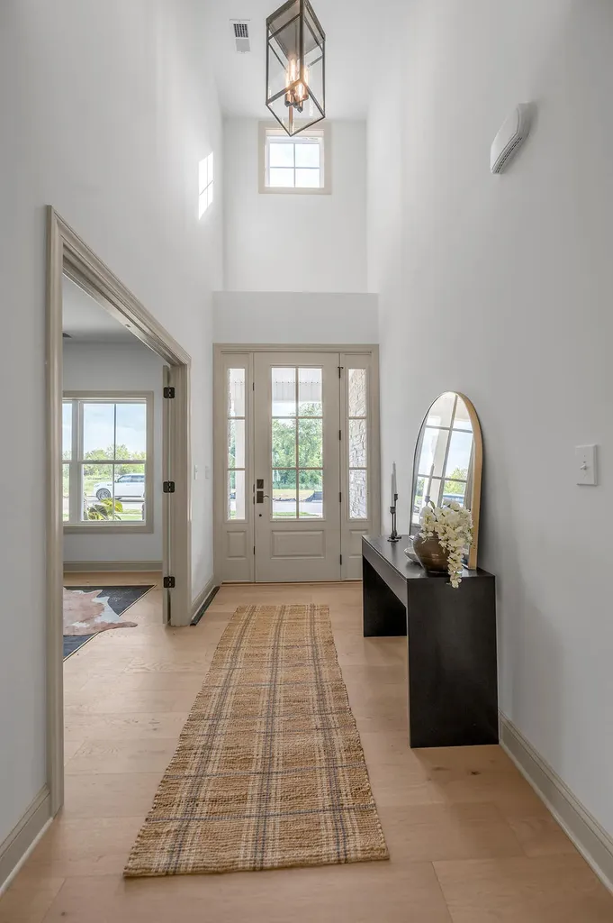 4137 Meadowlark Road Lexington KY 40509