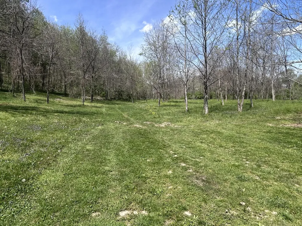 507 Nosco Road Junction City KY 40440