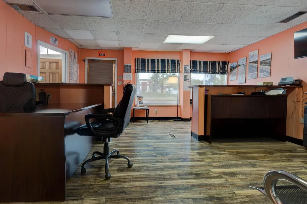 10-12 Court Street Mt Sterling KY 40353