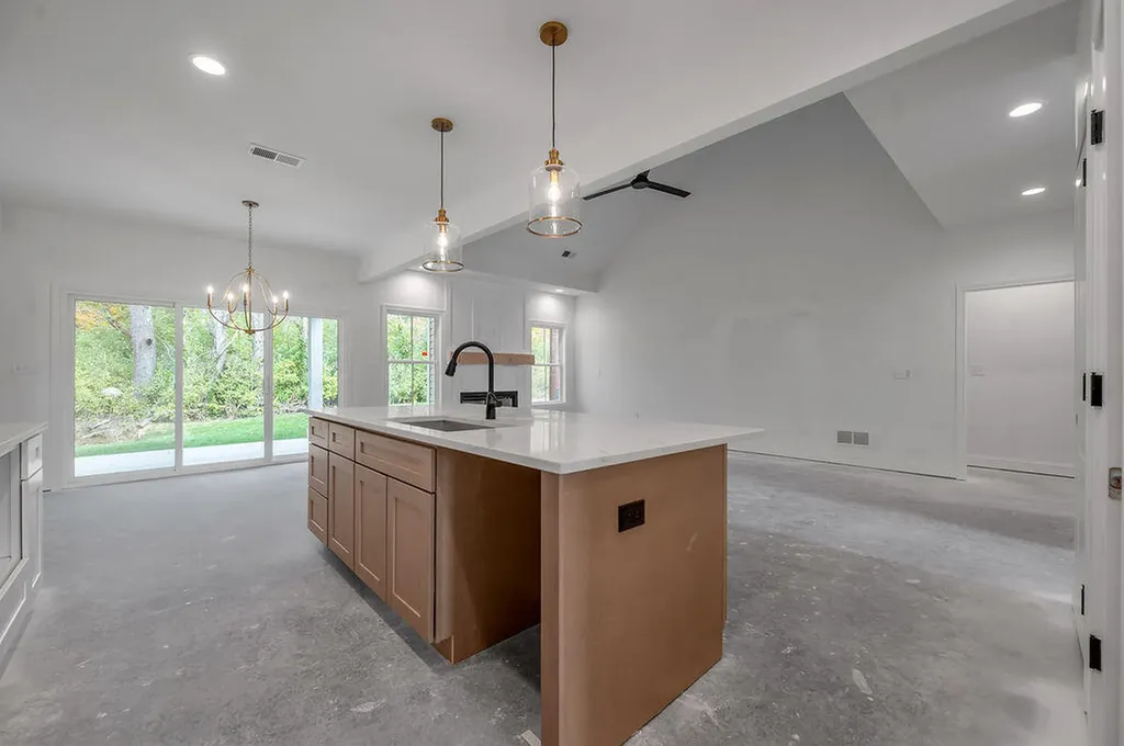 4185 Buttermilk Road Lexington KY 40509