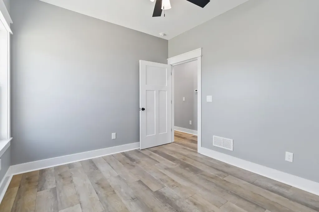 120 Harrods Glen Harrodsburg KY 40330