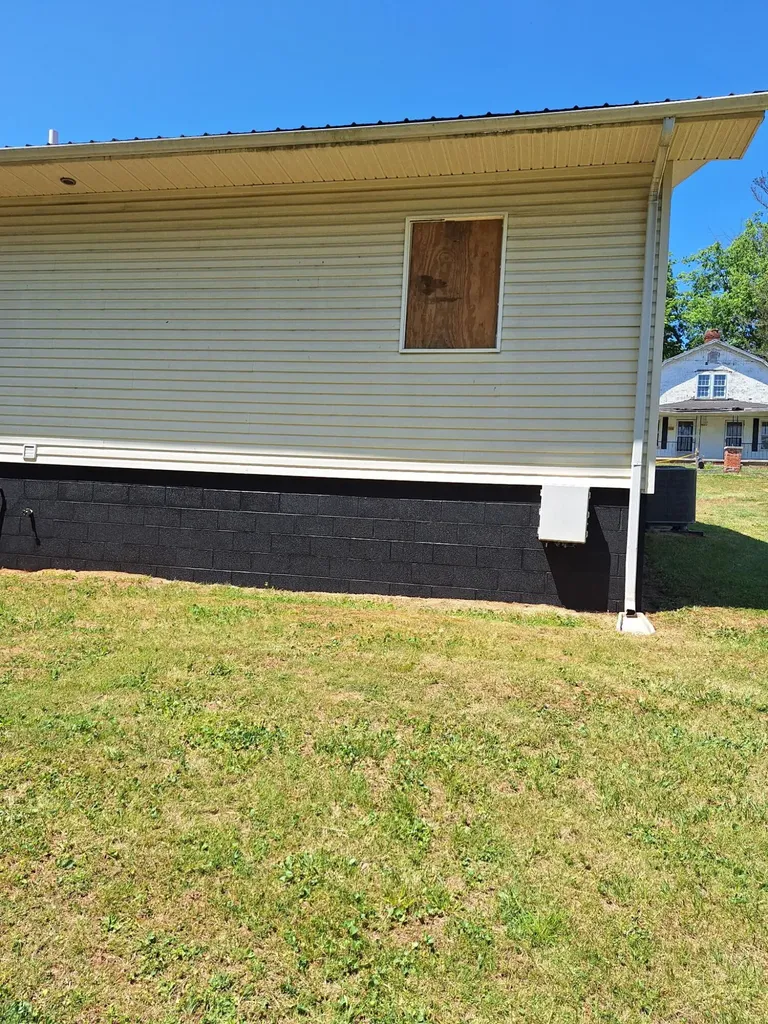 130 Cherry Street Monticello KY 42633