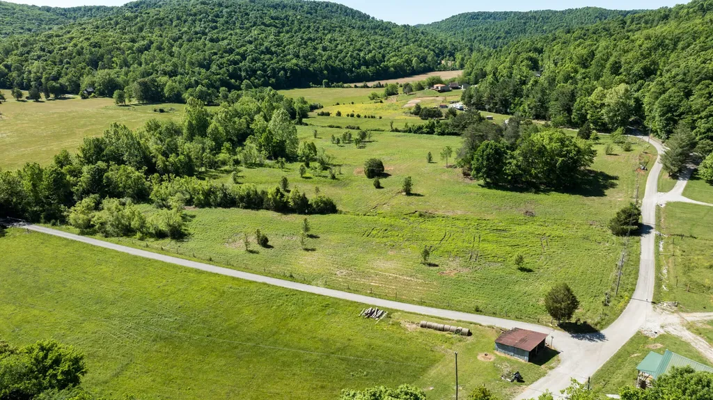 Tract 1 Floyd Morrow Road Monticello KY 42633