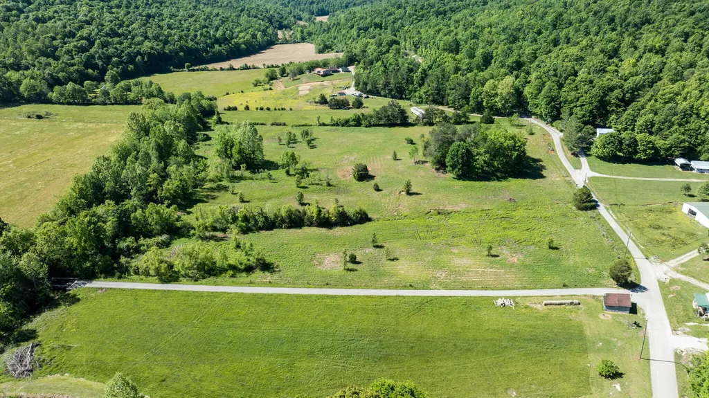 Tract 1 Floyd Morrow Road Monticello KY 42633