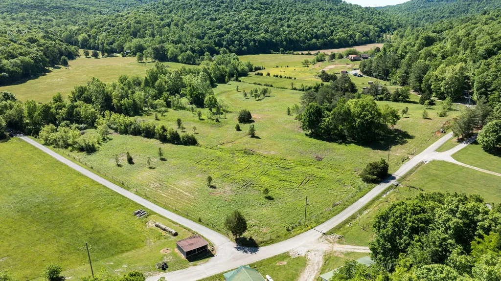 Tract 1 Floyd Morrow Road Monticello KY 42633